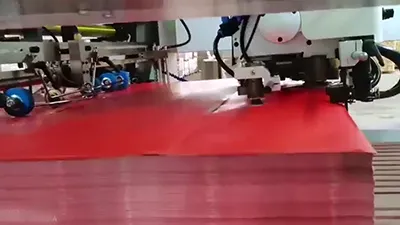 Machine à découper et à dorure à plat pour charges lourdes
