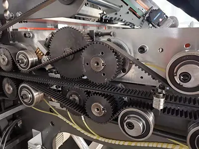 Machine de lamination automatique à grande vitesse pour carton ondulé
