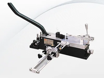 Machine à Scier J-1500 